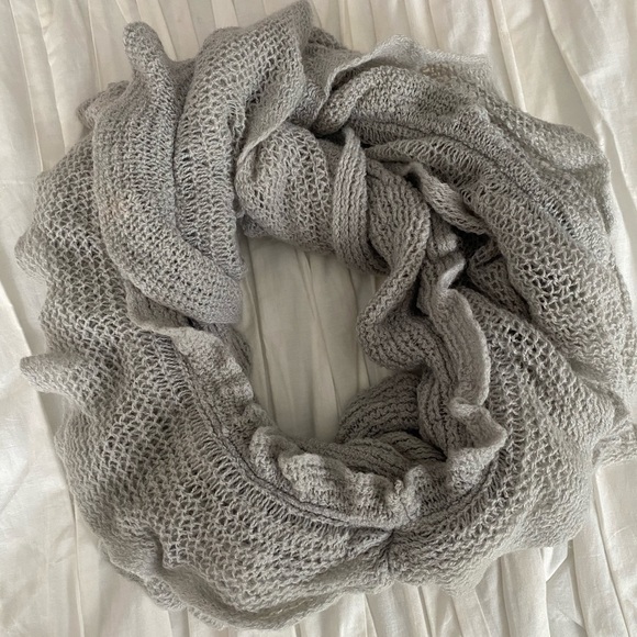 Light Gray Infinity Scarf - Picture 4 of 5